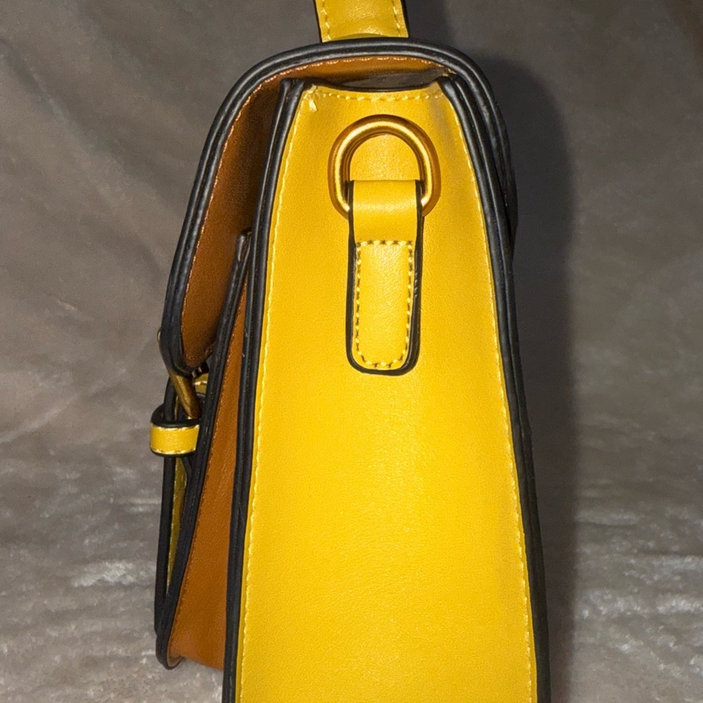 Vintage Banned Retro Mini Messenger Handbag Satchel Toffee & Sunshine Yellow EUC - Picture 4 of 15